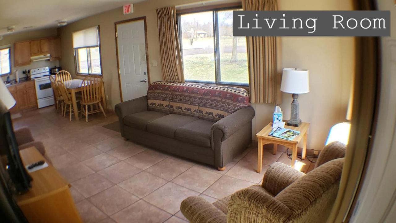 Lewis & Clark Resort Yankton Bagian luar foto