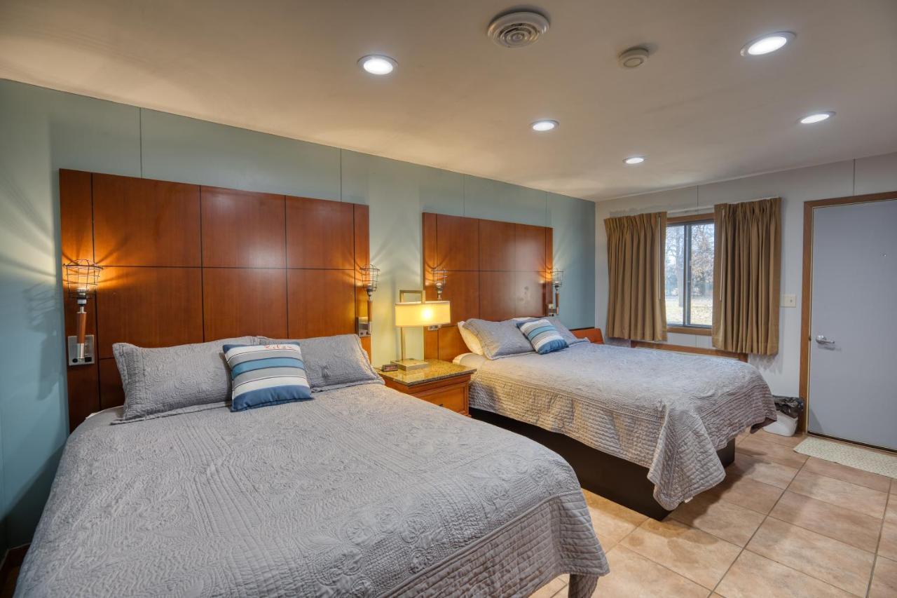 Lewis & Clark Resort Yankton Bagian luar foto