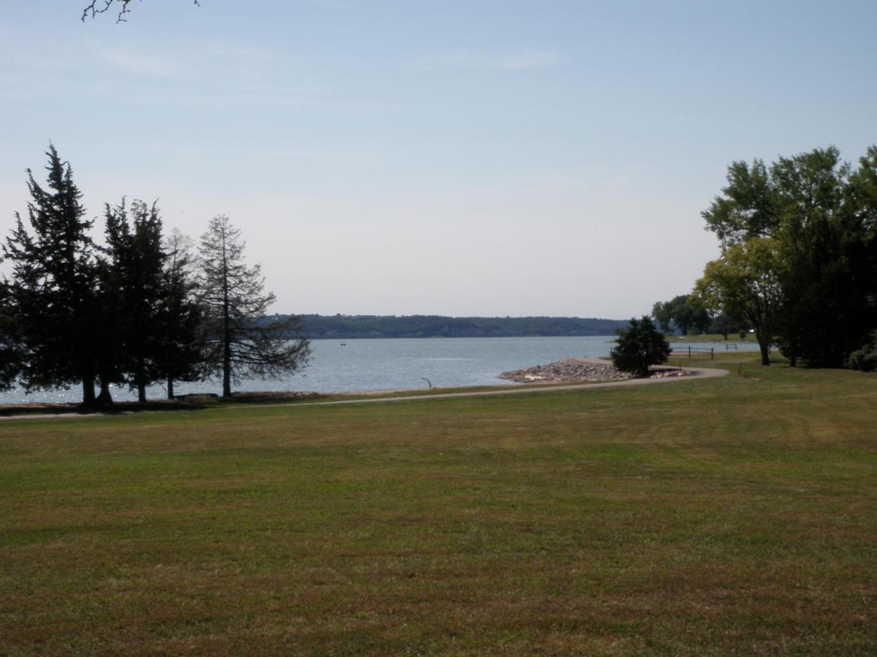 Lewis & Clark Resort Yankton Bagian luar foto