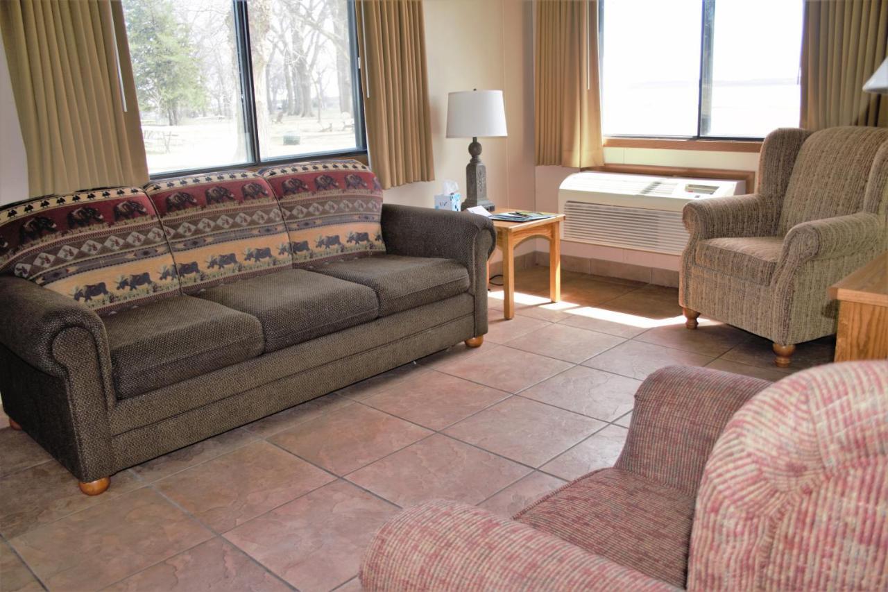 Lewis & Clark Resort Yankton Bagian luar foto